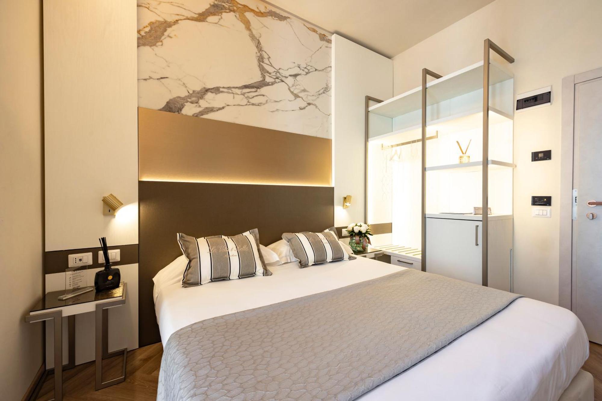 Paola Hotel 3*