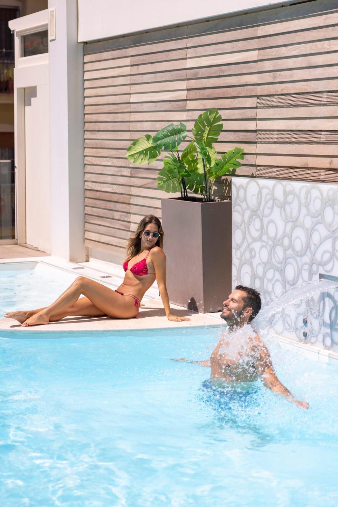 Paola Hotel Rimini